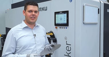 Toda a cadeia de processos se beneficia da rebarbação por máquina