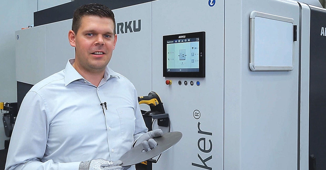This is how the sheet metal process benefits from automated deburring