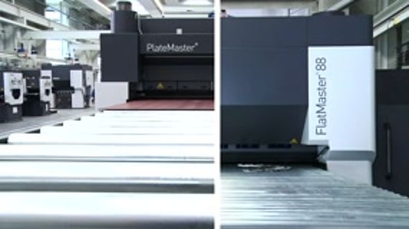 Autonomiczne prostowanie – FlatMaster® z robotem.