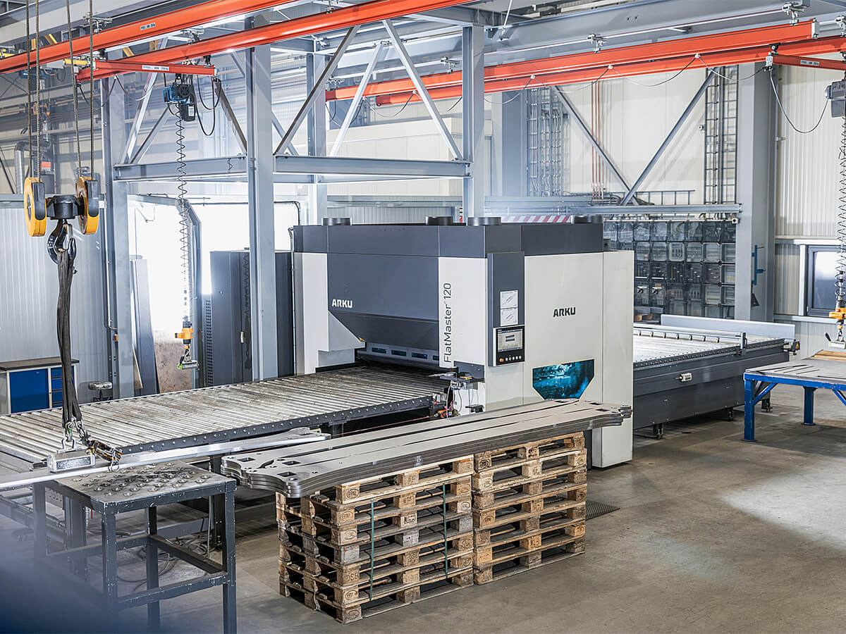 Aufnahme eines Flatmaster 120 in Fabrikhalle