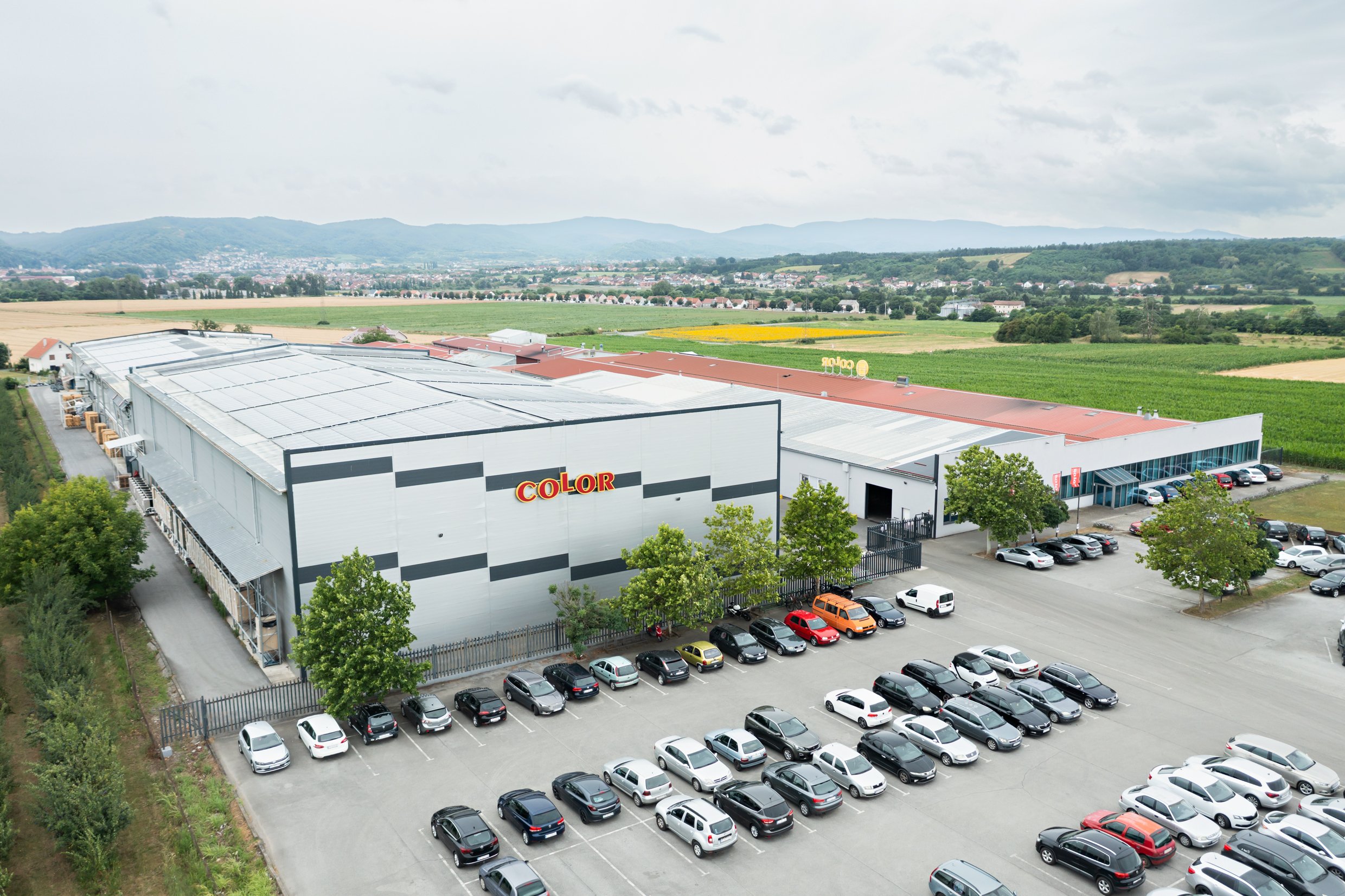 Unternehmen Color Emajl in Požega 